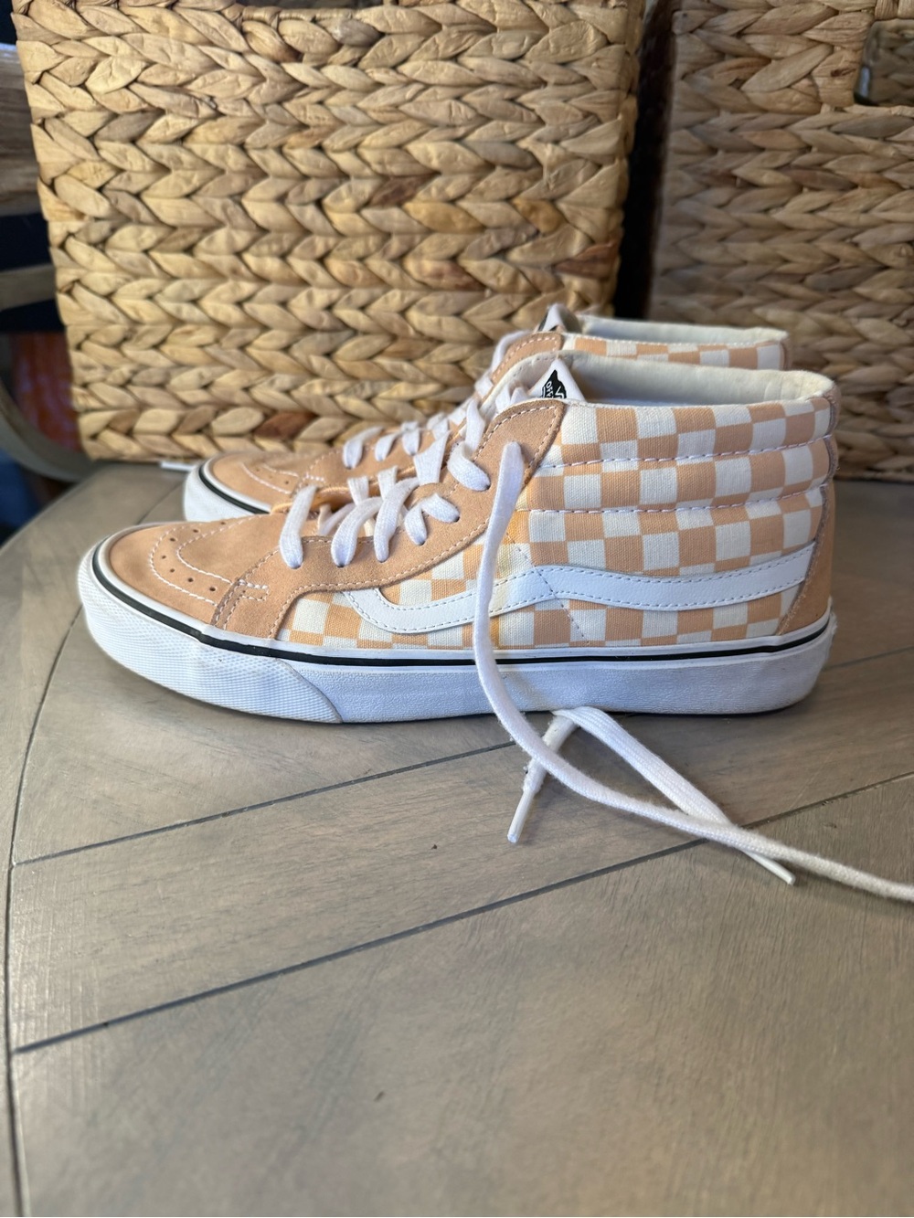 Vans Checkerboard High-Top Sneakers in Beige and White - Picture 2 of 8